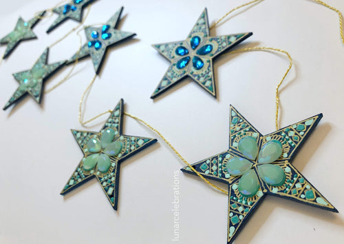 Dusk Seven Stars Garland with Gold Twine